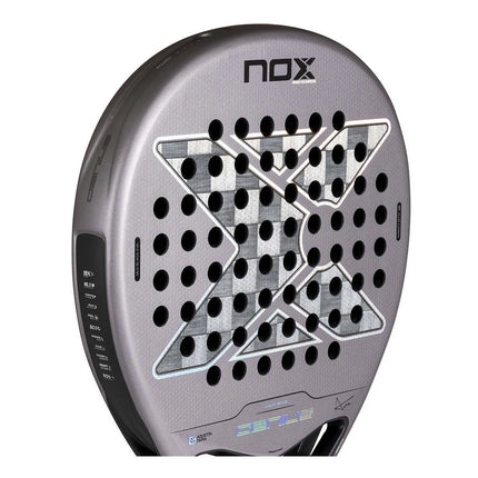 Raquette de padel Nox AT10 Genius 18K Alum by Agustín Tapia 2027
