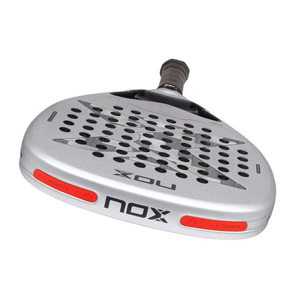 Vue de la raquette de padel Nox Genius Attack 12K Alum Xtrem 2027