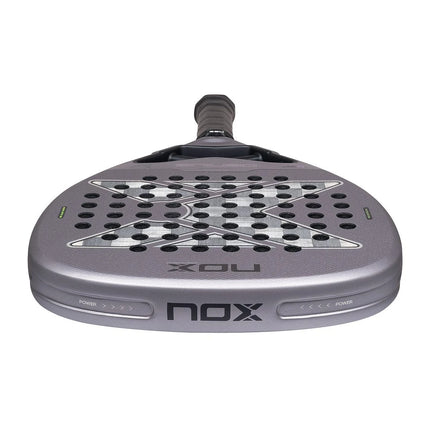 Détail du pont et des technologies de la raquette Nox Genius Attack 18K Alum 2027