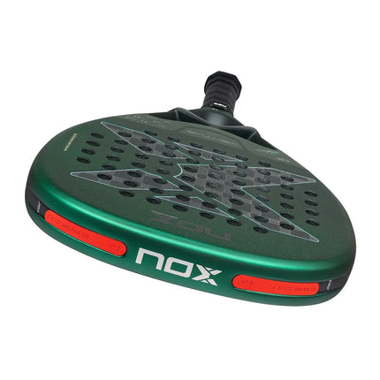 Raquette Nox Ventus Attack 12K Xtrem Aimar Goñi 2027, vue de trois quarts